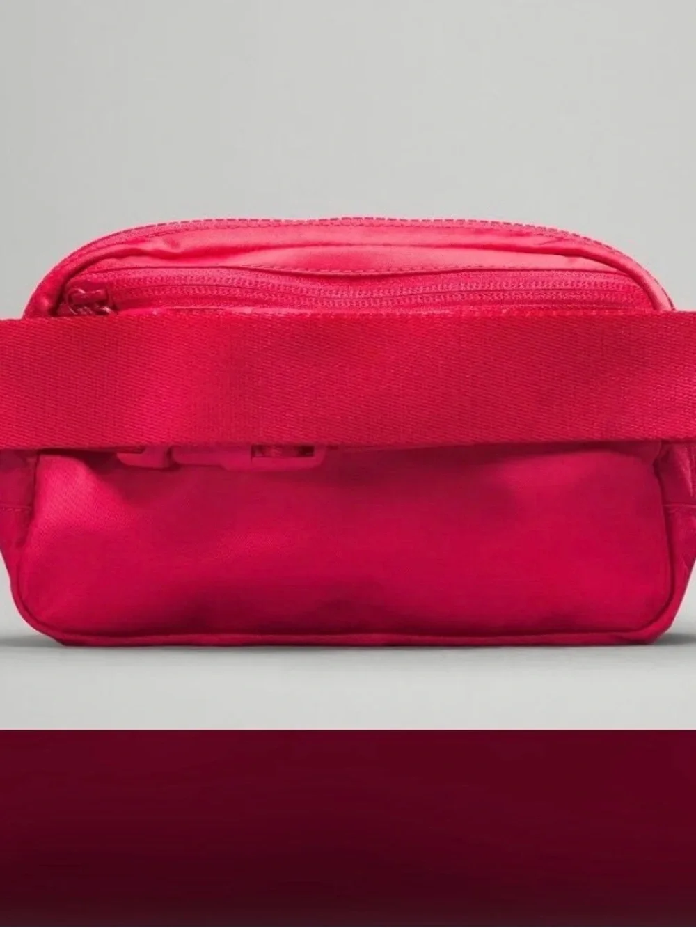 lululemon athletica Hot Pink Zip Cosmetic Pouch